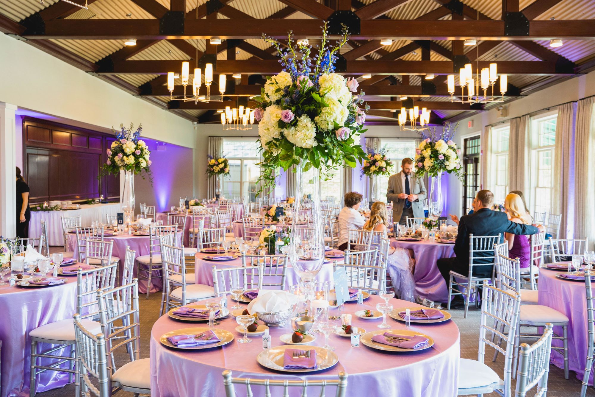 purple wedding decorations